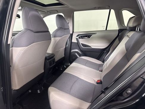 Used 2023 Toyota RAV4 XLE w/ Convenience Package FWD image 12