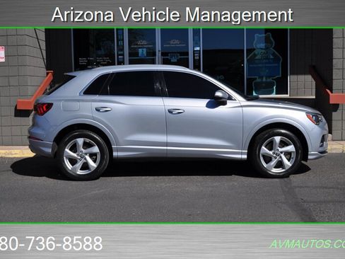 Used 2020 Audi Q3 2.0T Premium image 5