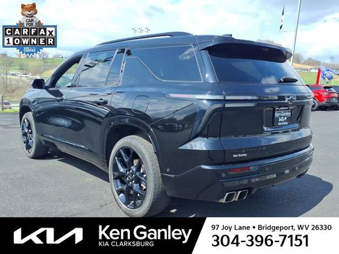Used 2024 Chevrolet Traverse RS w/ LPO, Floor Liner Package AWD/4WD image 6