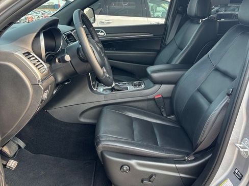 Used 2021 Jeep Grand Cherokee Limited AWD/4WD image 11