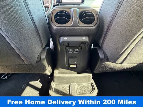 Certified 2025 Jeep Wrangler Unlimited Sahara image 29