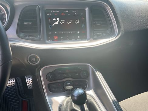 Used 2022 Dodge Challenger R/T RWD image 15