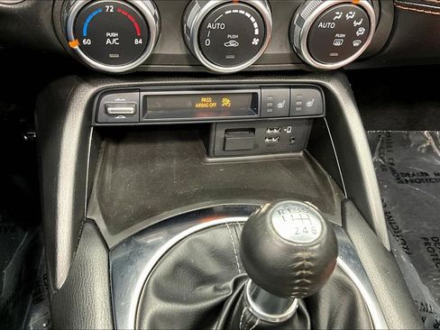Used 2023 MAZDA MX-5 Miata Grand Touring image 30