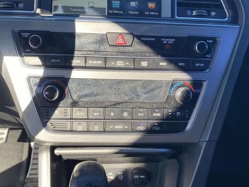 Used 2015 Hyundai Sonata Limited 2.0T image 22