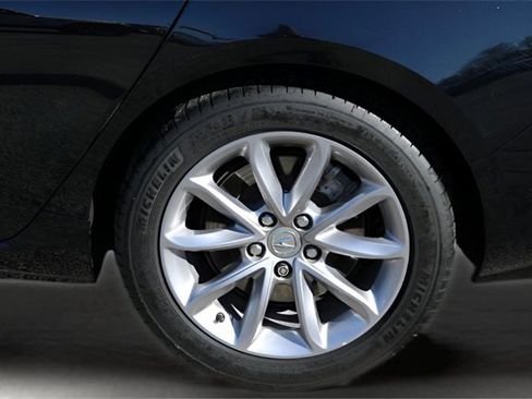 Used 2021 Acura TLX image 9