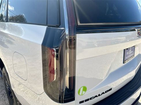 Used 2023 Cadillac Escalade Sport image 38