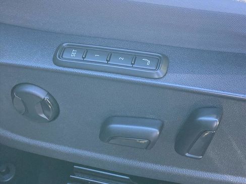 Certified 2022 Volkswagen ID.4 Pro S image 12