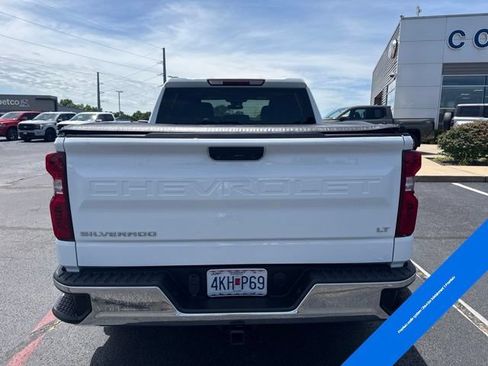 Used 2023 Chevrolet Silverado 1500 LT AWD/4WD image 7