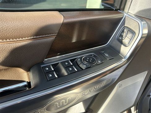 Used 2024 Ford F350 King Ranch image 13