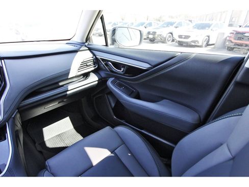 Certified 2023 Subaru Outback Onyx Edition image 9