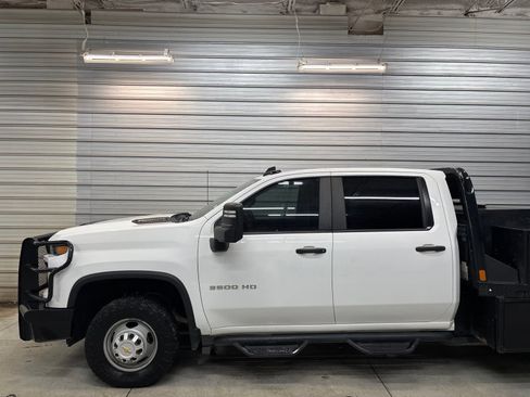 Used 2024 Chevrolet Silverado 3500 W/T w/ WT Convenience Package AWD/4WD image 3