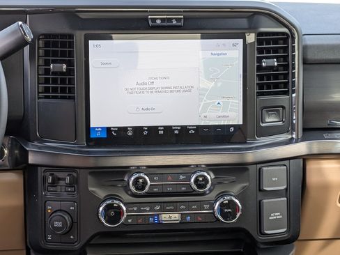 New 2026 Ford F250 Lariat w/ FX4 Off-Road Package AWD/4WD image 16