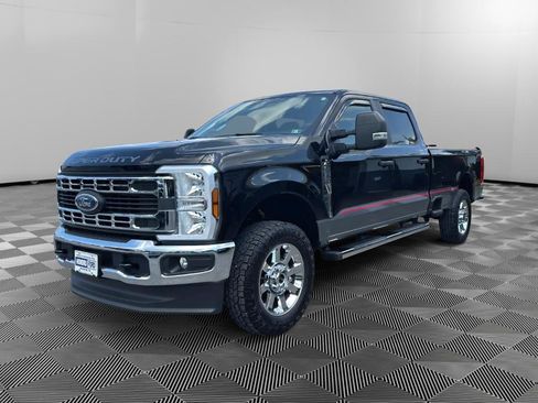 Used 2024 Ford F250 XL w/ XL Driver Assist Package AWD/4WD image 1