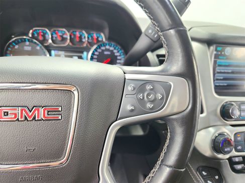 Used 2019 GMC Yukon XL SLT w/ Open Road Package image 27