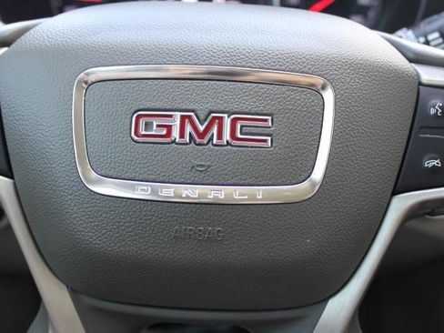 Used 2020 GMC Terrain Denali w/ Denali Premium Package AWD/4WD image 37