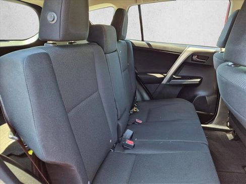 Used 2017 Toyota RAV4 LE w/ Carpet Mat Package FWD image 18