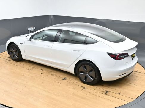 Used 2020 Tesla Model 3 Standard Range RWD image 49