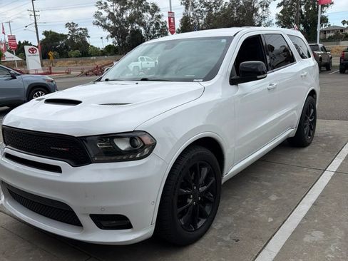 Used 2018 Dodge Durango R/T w/ Blacktop Package RWD image 3