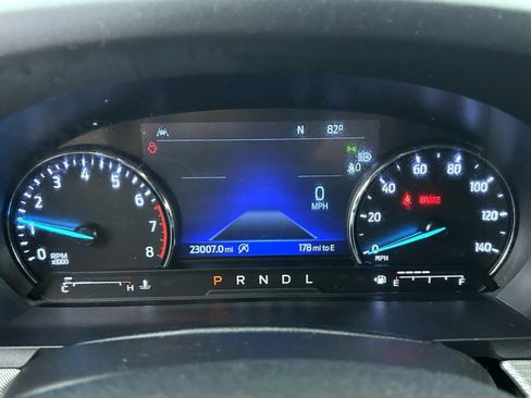 Used 2024 Ford Explorer XLT w/ Equipment Group 202A AWD/4WD image 14