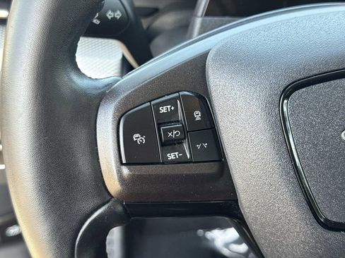 Used 2023 Ford Mustang Mach-E Select image 10