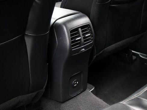 Used 2021 Ford Escape SEL image 13