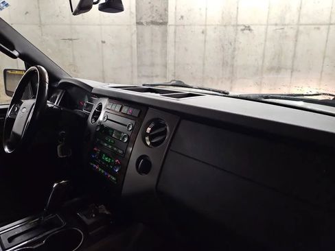 Used 2008 Ford Expedition Limited image 11