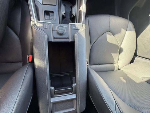 Used 2024 Toyota Grand Highlander XLE image 48