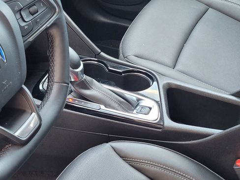 Used 2024 Buick Encore GX Sport Touring image 20