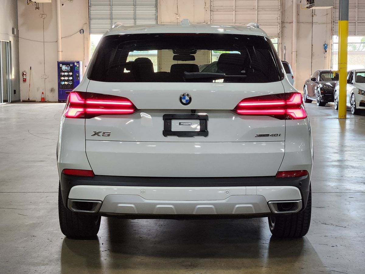 Used 2024 BMW X5 xDrive40i w/ Premium Package AWD/4WD image 10