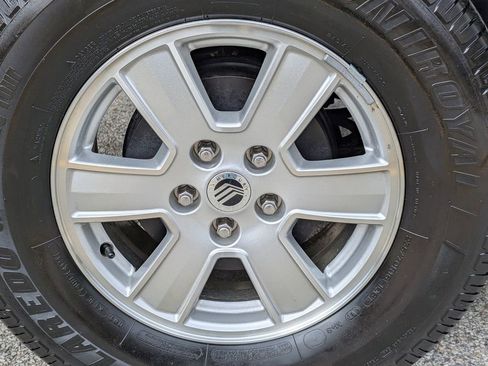 Used 2009 Mercury Mariner 4WD image 39