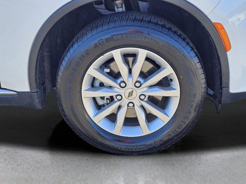 Used 2024 Dodge Durango SXT image 6