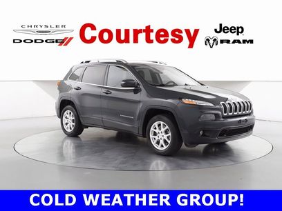 Used 2018 Jeep Cherokee Latitude Plus w/ Cold Weather Group