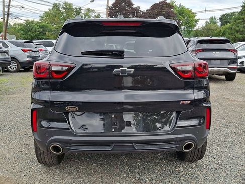 Used 2025 Chevrolet TrailBlazer RS w/ Convenience Package AWD/4WD image 7
