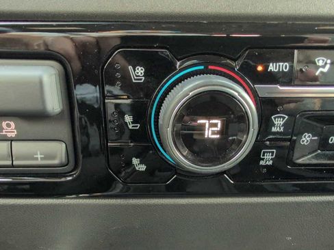 Used 2024 Chevrolet Silverado 1500 ZR2 image 22