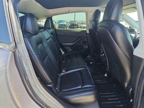 Used 2020 Tesla Model Y Performance AWD/4WD image 27