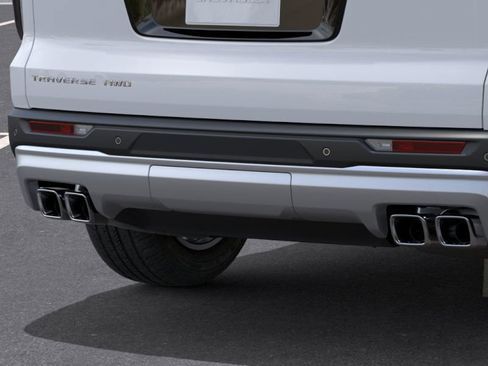 New 2026 Chevrolet Traverse LT image 14