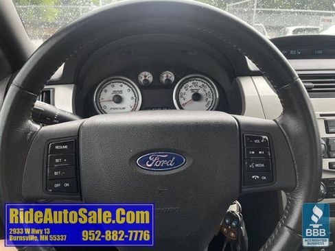 Used 2009 Ford Focus SES FWD image 18