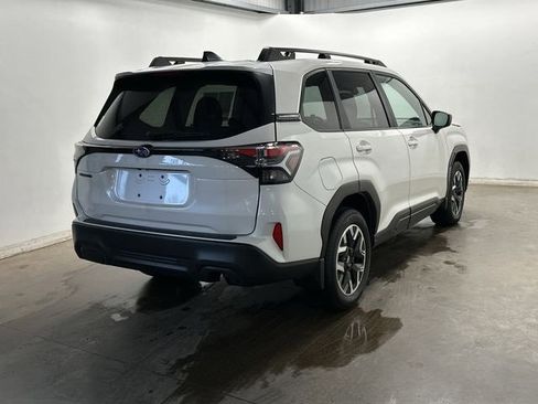 Certified 2025 Subaru Forester Premium image 32