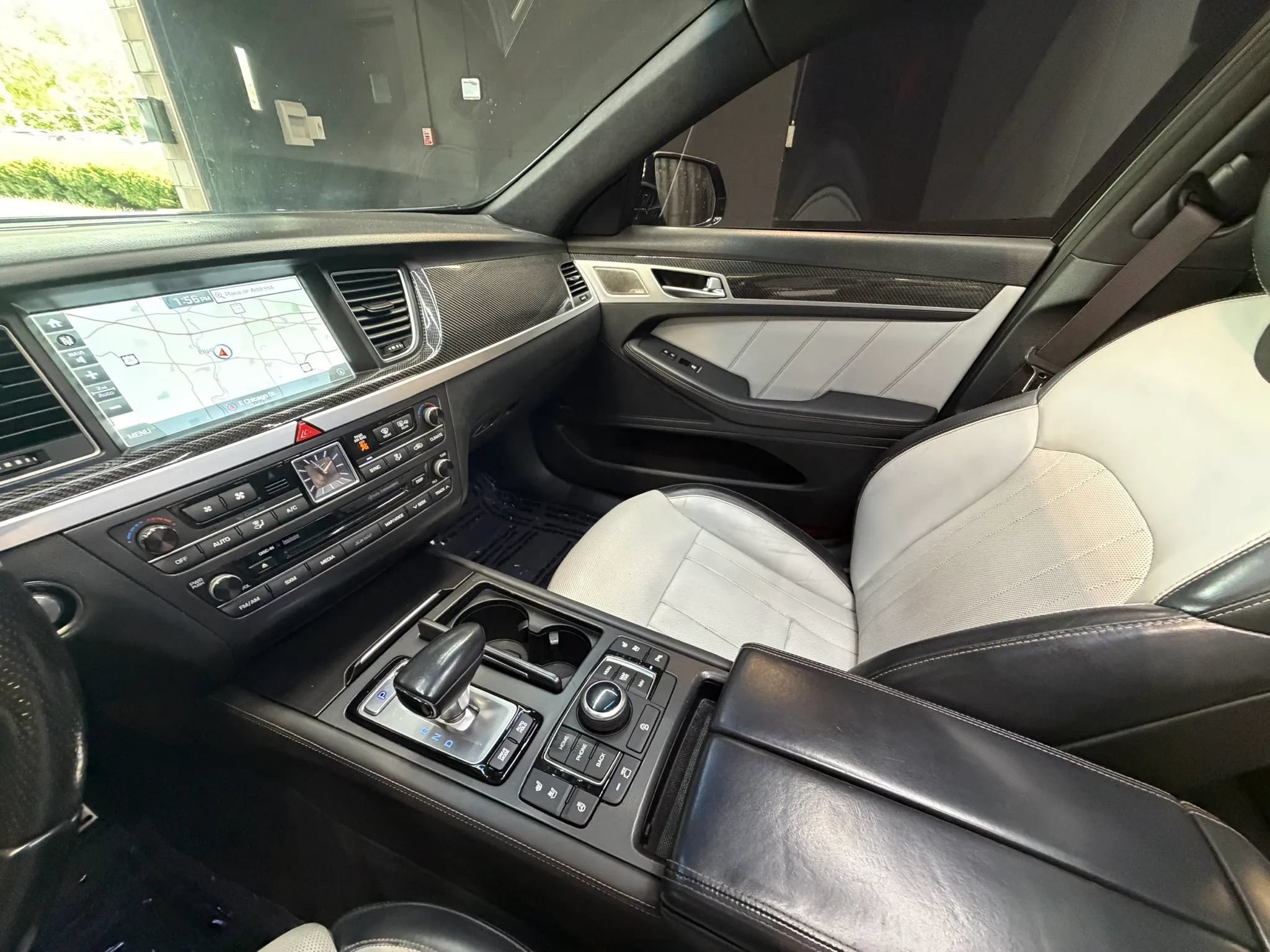 Used 2019 Genesis G80 3.3T Sport RWD image 29