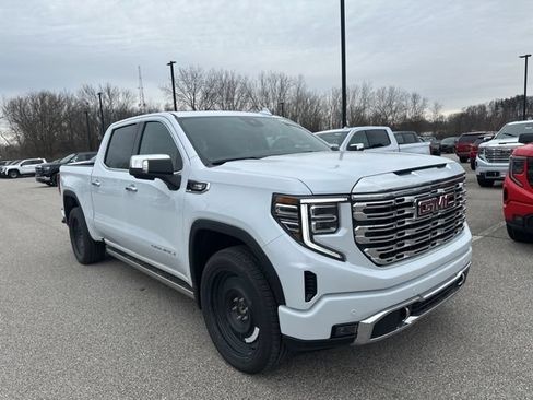 New 2026 GMC Sierra 1500 Denali w/ Denali Reserve Package AWD/4WD image 3