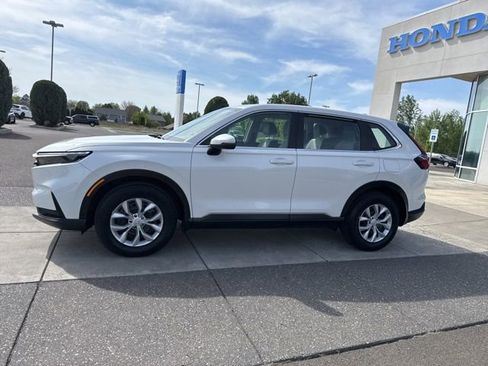 Used 2023 Honda CR-V LX image 13