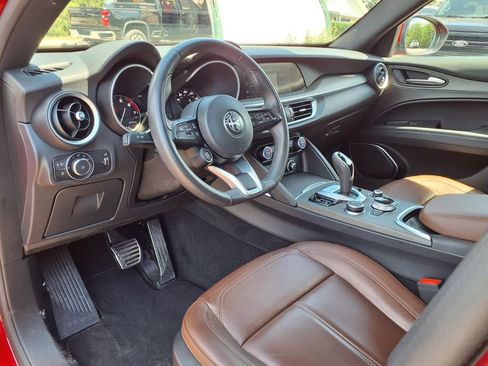 Used 2023 Alfa Romeo Stelvio Ti AWD/4WD image 22