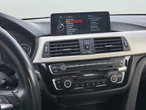 Used 2016 BMW 320i xDrive Sedan image 29