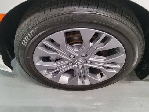 Used 2025 Honda Odyssey Touring image 50