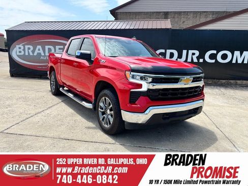 Used 2025 Chevrolet Silverado 1500 LT w/ Z71 Off-Road Package AWD/4WD image 1