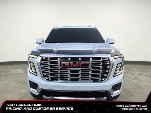 Used 2026 GMC Yukon Denali RWD image 12