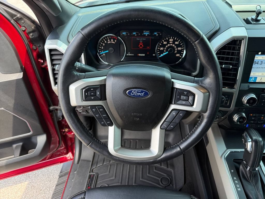 Used 2018 Ford F150 Lariat w/ Equipment Group 502A Luxury AWD/4WD image 14