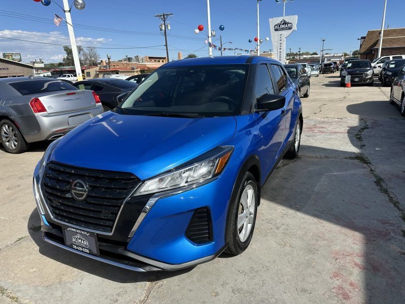 Used 2021 Nissan Kicks S FWD image 3