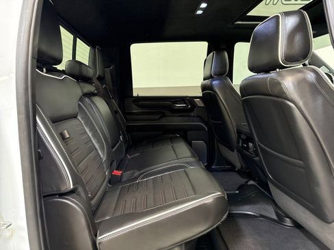 Used 2024 GMC Sierra 2500 AT4X image 72