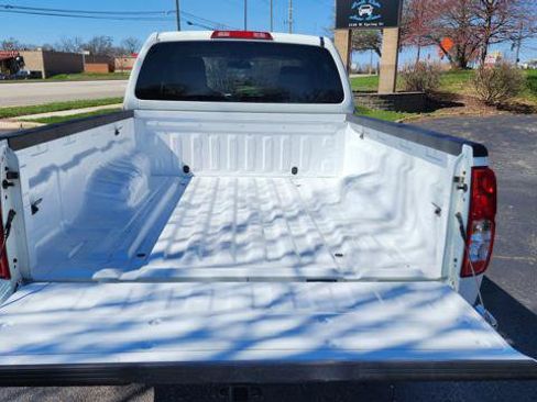 Used 2014 Nissan Frontier S RWD image 13